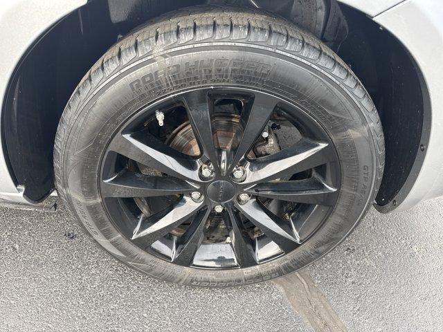 used 2014 Dodge Avenger car, priced at $5,500