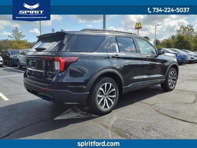 new 2025 Ford Explorer car