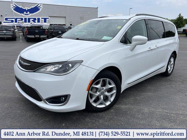 used 2017 Chrysler Pacifica car, priced at $17,500