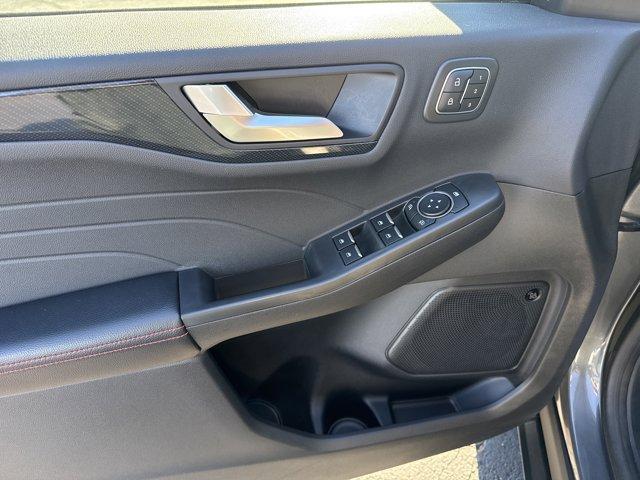 used 2023 Ford Escape car, priced at $26,994