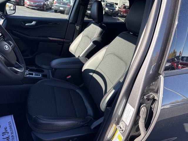 used 2023 Ford Escape car, priced at $26,994