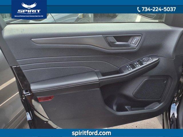 new 2025 Ford Escape car, priced at $29,481