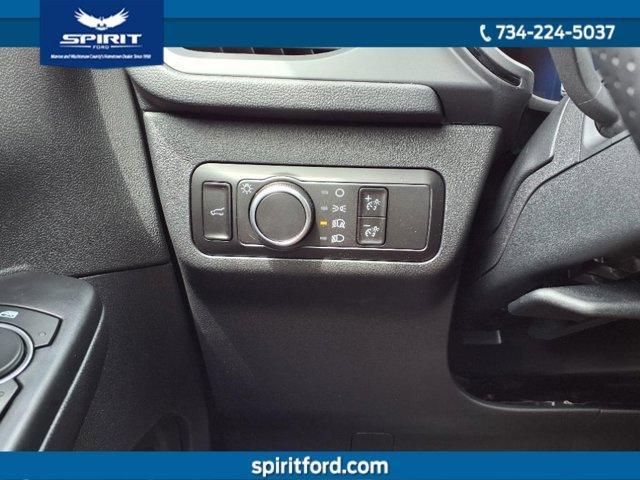 new 2025 Ford Escape car, priced at $31,100