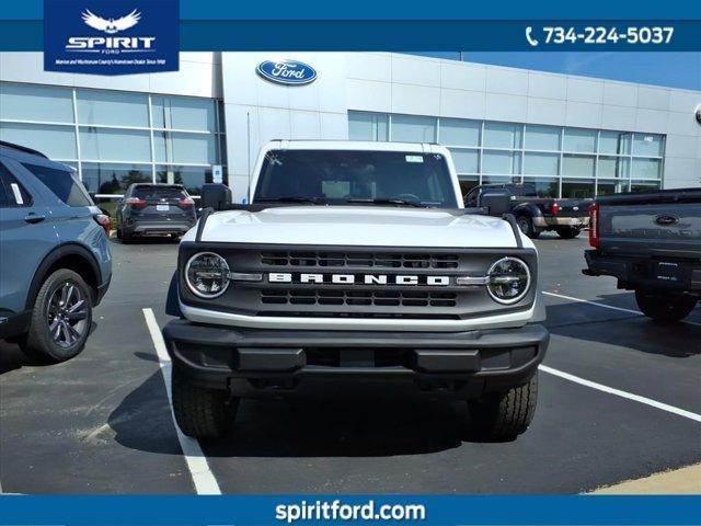 new 2025 Ford Bronco car, priced at $42,554