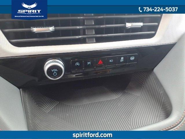 new 2026 Ford Explorer car, priced at $39,271