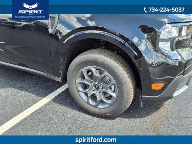 new 2025 Ford Maverick car, priced at $33,342