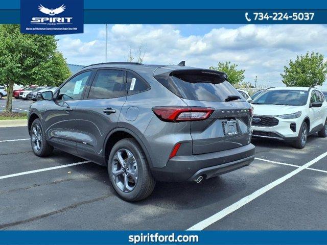 new 2025 Ford Escape car, priced at $30,462