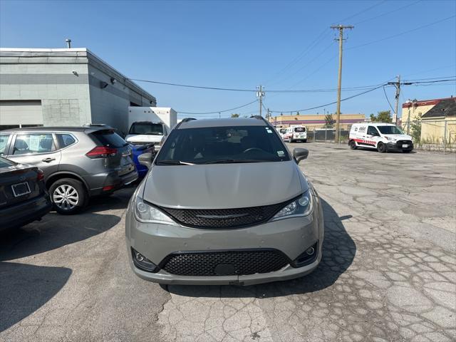 used 2020 Chrysler Pacifica car, priced at $23,999