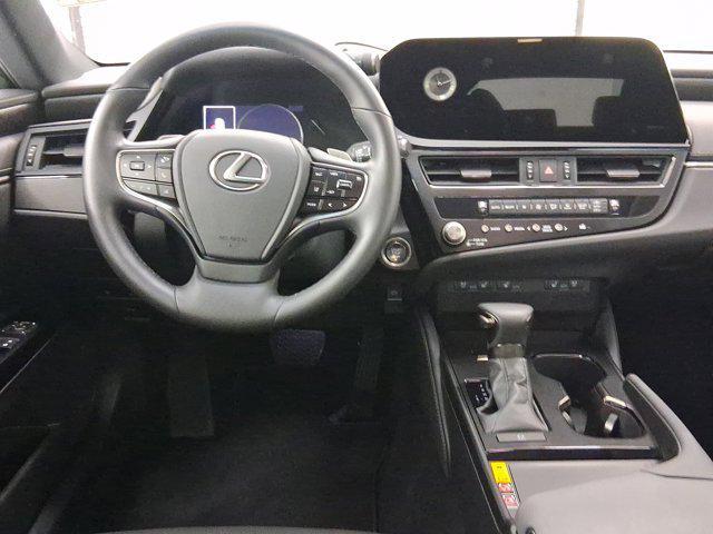 used 2025 Lexus ES 350 car, priced at $41,298