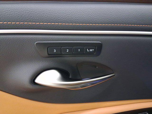 new 2025 Lexus ES 300h car, priced at $49,580