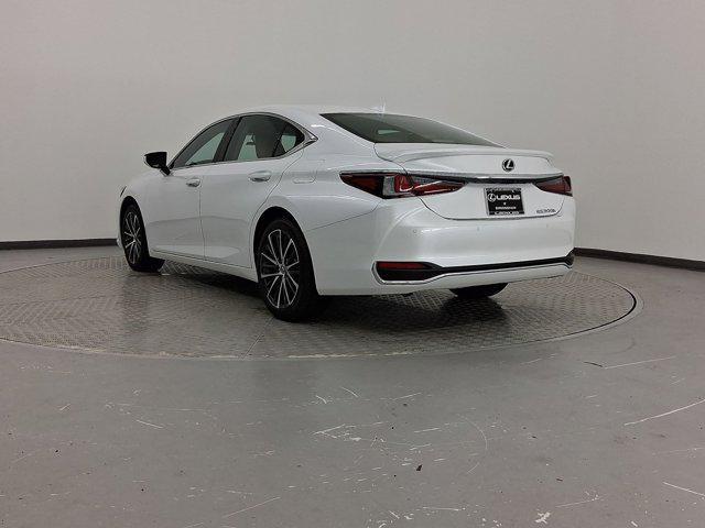 new 2025 Lexus ES 300h car, priced at $50,030