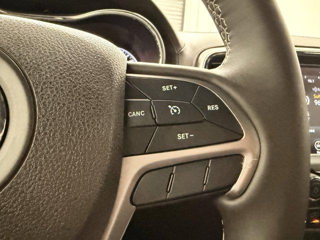 used 2018 Jeep Grand Cherokee car, priced at $17,998