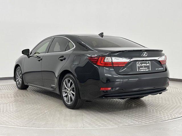 used 2018 Lexus ES 300h car, priced at $24,999