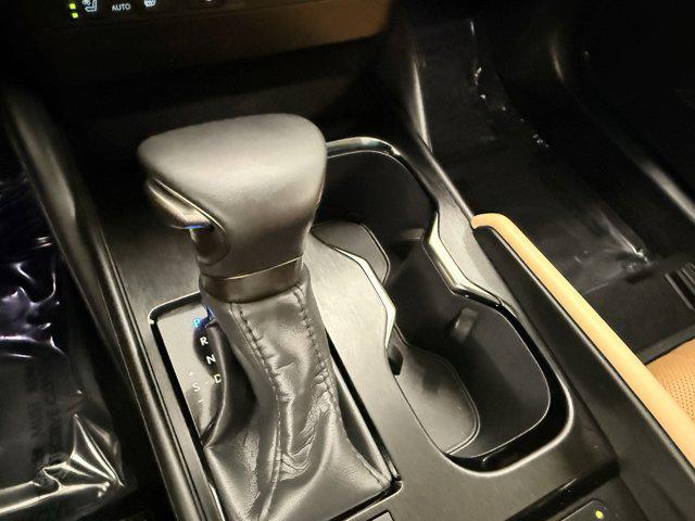 new 2025 Lexus ES 300h car, priced at $50,344