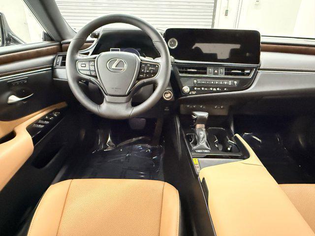 new 2025 Lexus ES 300h car, priced at $50,344
