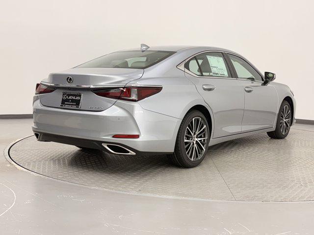 new 2025 Lexus ES 300h car, priced at $50,344