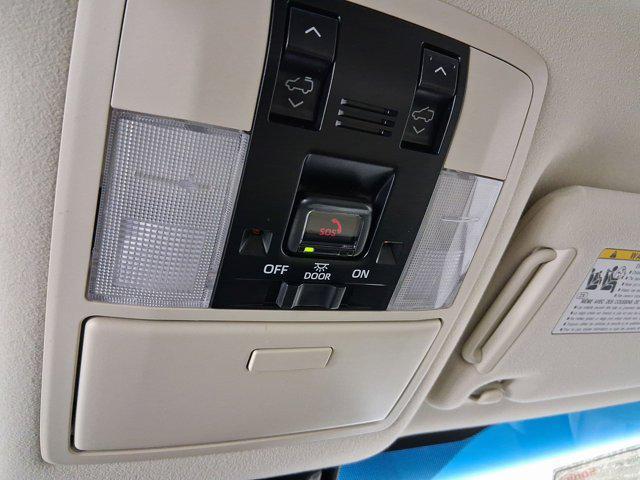 used 2022 Lexus GX 460 car, priced at $48,997