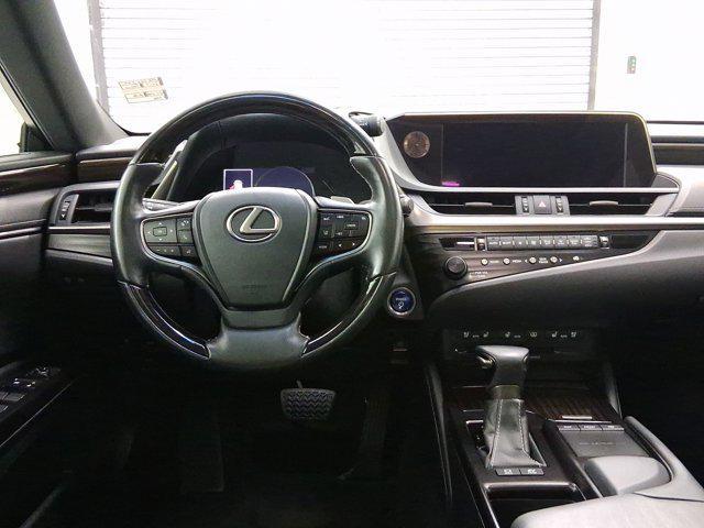 used 2019 Lexus ES 300h car, priced at $26,999