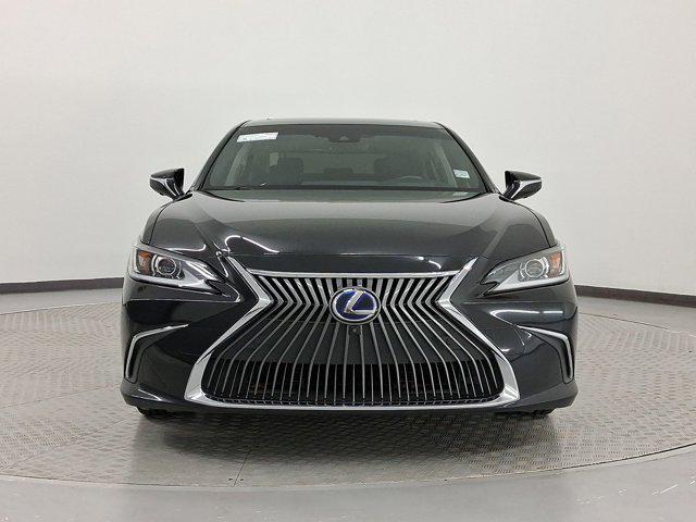 used 2019 Lexus ES 300h car, priced at $26,999