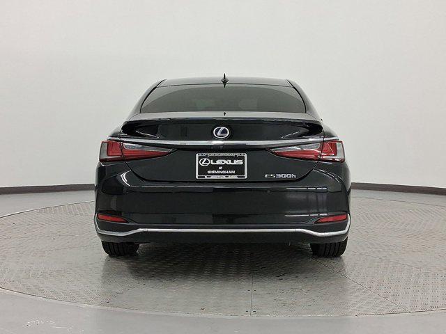 used 2019 Lexus ES 300h car, priced at $26,999