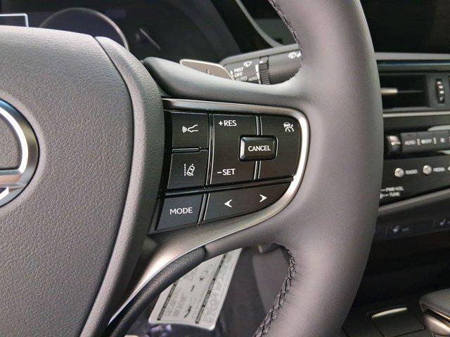 new 2025 Lexus ES 300h car, priced at $49,800