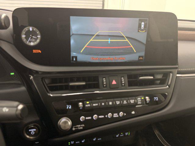 new 2025 Lexus ES 300h car, priced at $49,707