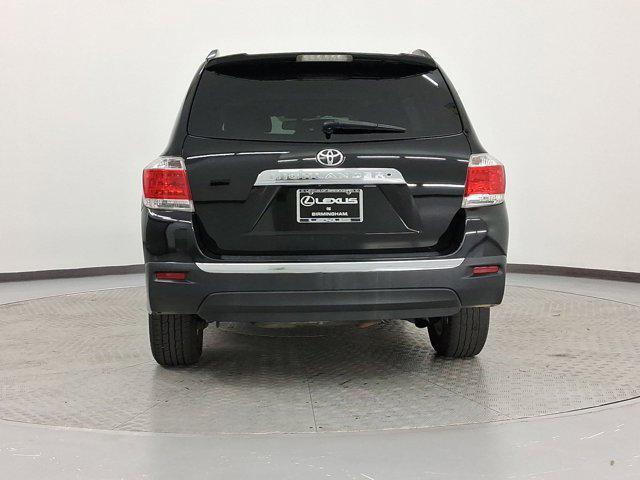 used 2013 Toyota Highlander car, priced at $12,999