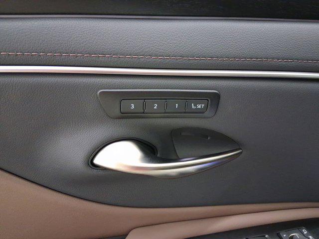 new 2025 Lexus ES 300h car, priced at $53,013