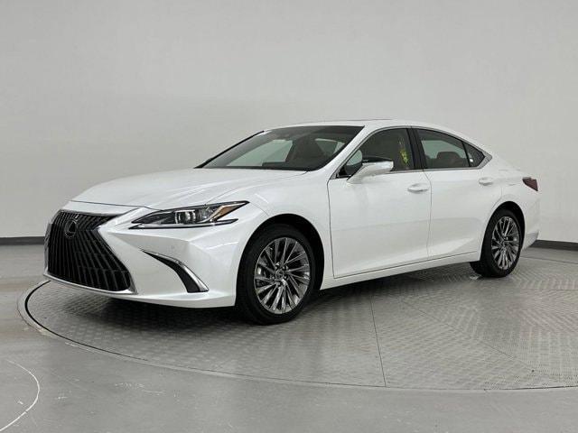 new 2024 Lexus ES 300h car, priced at $54,720