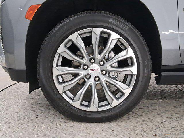 used 2022 GMC Yukon car, priced at $48,399