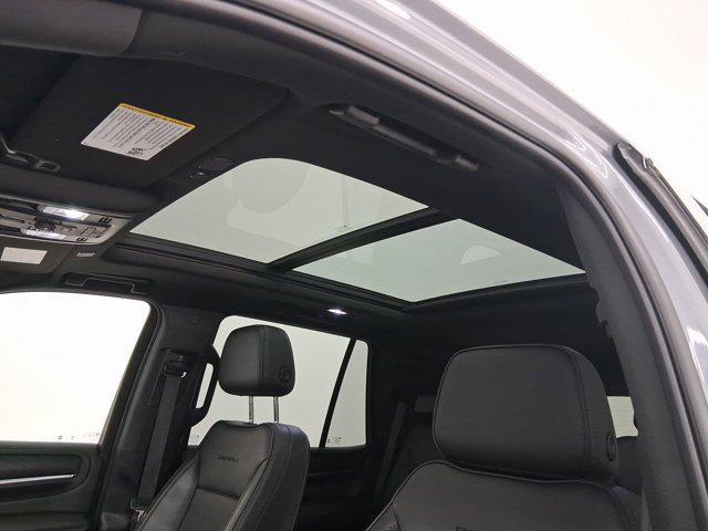 used 2022 GMC Yukon car, priced at $48,399