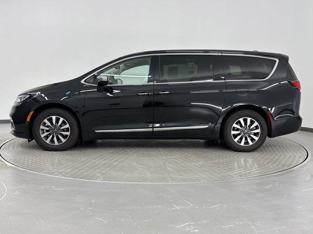 used 2023 Chrysler Pacifica Hybrid car, priced at $24,496