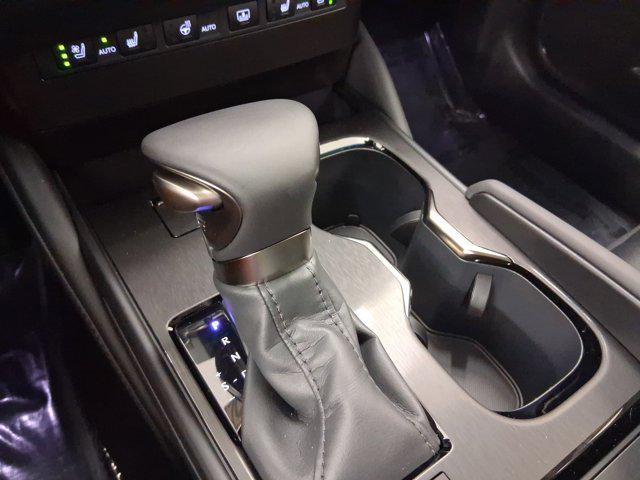 new 2025 Lexus ES 350 car, priced at $54,736