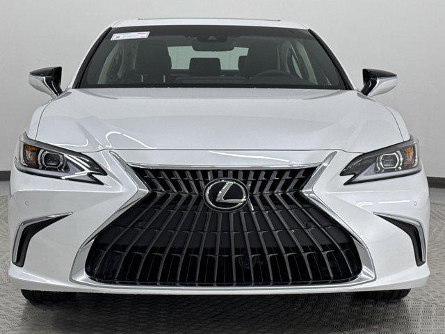 new 2025 Lexus ES 300h car, priced at $48,544