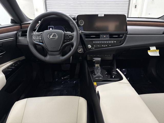 new 2025 Lexus ES 300h car, priced at $48,365