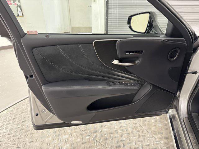 used 2024 Lexus LS 500 car, priced at $73,998