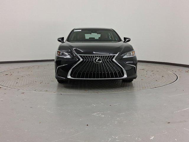 new 2025 Lexus ES 350 car, priced at $46,838