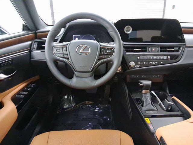 new 2025 Lexus ES 350 car, priced at $46,838