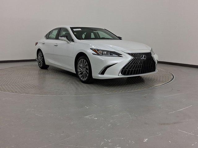 new 2025 Lexus ES 300h car, priced at $54,579