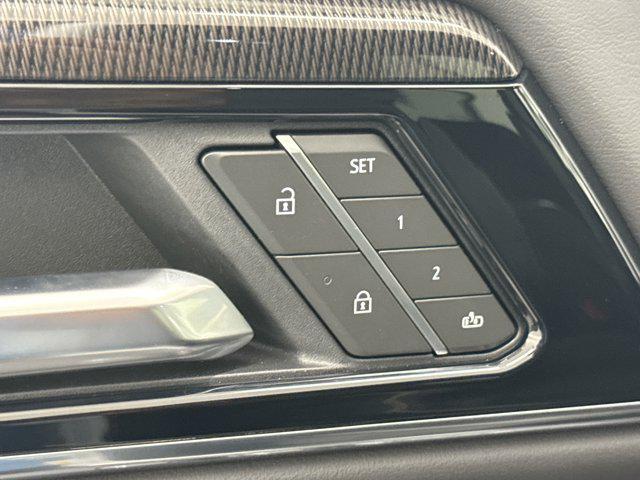 used 2025 GMC Yukon car, priced at $65,999