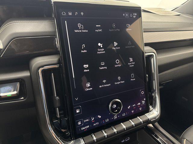 used 2025 GMC Yukon car, priced at $65,999