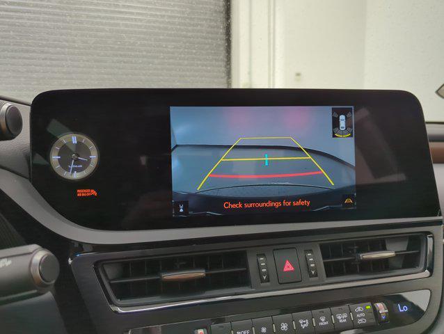 used 2025 Lexus ES 350 car, priced at $45,999