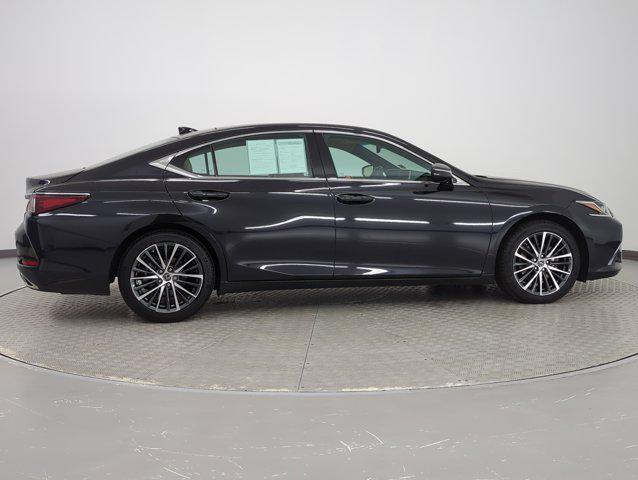used 2025 Lexus ES 350 car, priced at $45,999