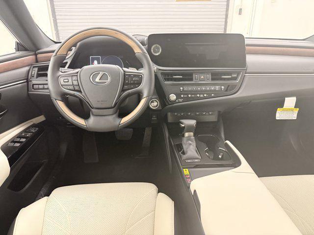 new 2025 Lexus ES 300h car, priced at $52,358