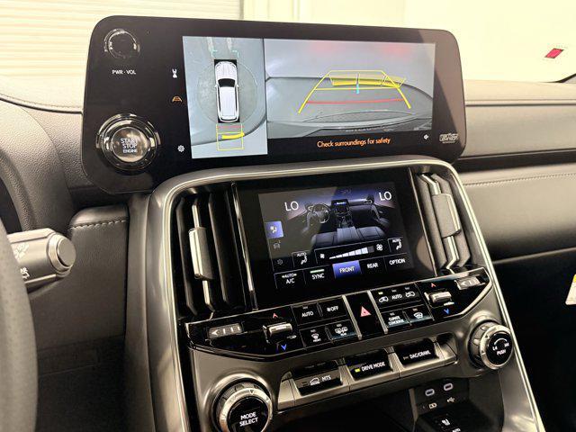 new 2025 Lexus LX 600 car, priced at $113,398
