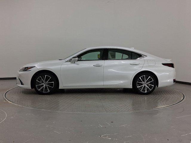 new 2025 Lexus ES 300h car, priced at $50,197