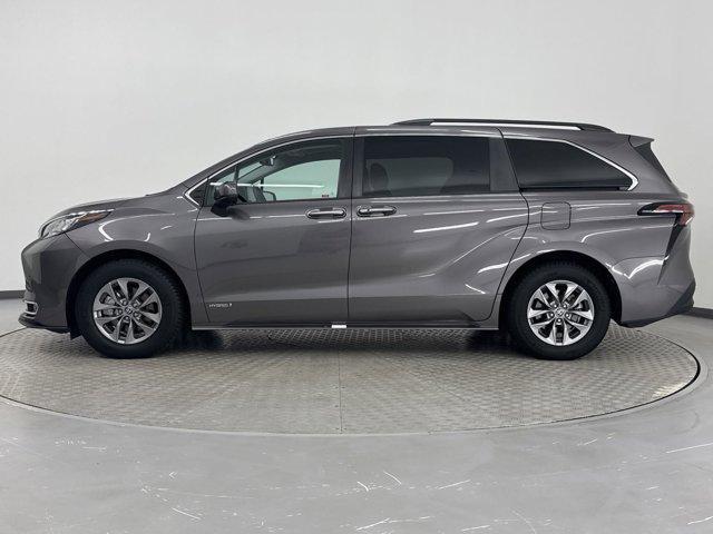 used 2021 Toyota Sienna car, priced at $33,997