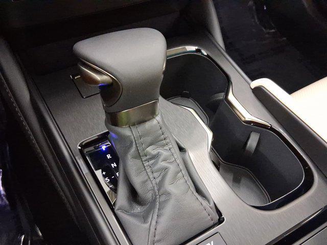new 2025 Lexus ES 300h car, priced at $56,069
