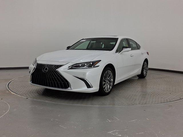 new 2025 Lexus ES 300h car, priced at $56,069