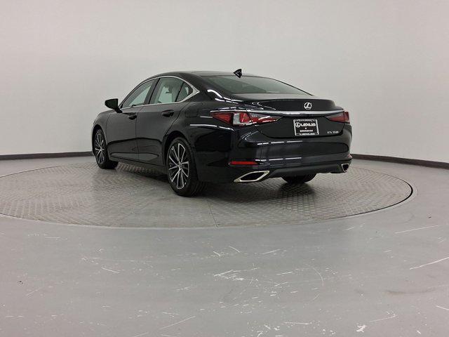 new 2025 Lexus ES 350 car, priced at $48,629